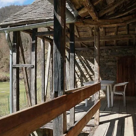 Mountain House With Beautiful Views And Real Fires Holiday home